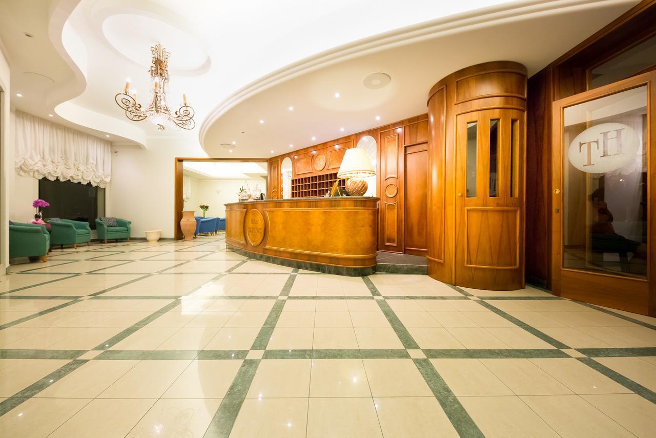 Hotel Tritone Caorle Eksteriør bilde