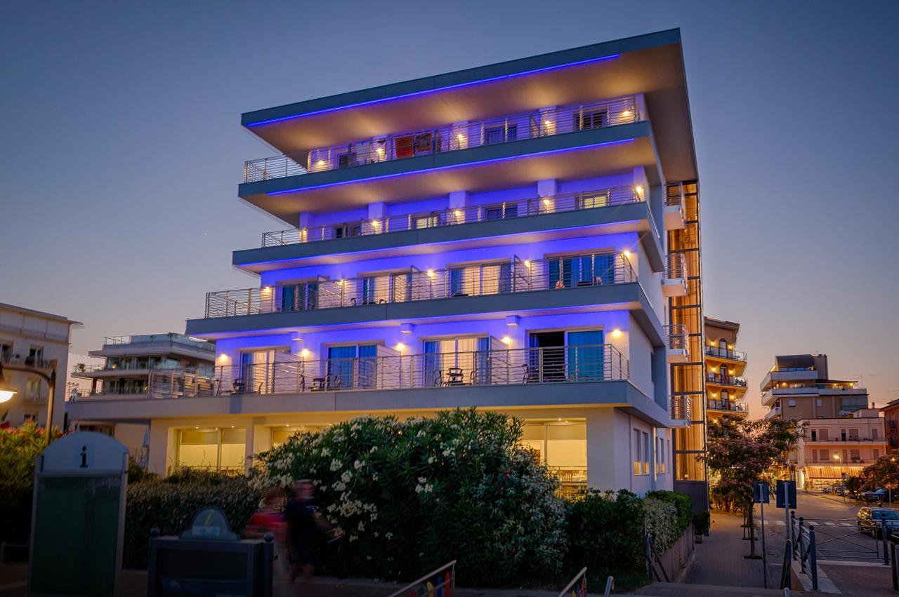 Hotel Tritone Caorle Eksteriør bilde